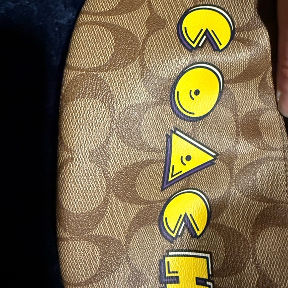 Coach Tan Belt Bag with Yellow Logo - Picture 5 of 5
